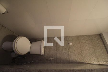 Casa de condomínio para alugar com 250m², 4 quartos e 1 vaga Casa de condomínio para alugar com 250m², 4 quartos e 1 vagaBanheiro Social