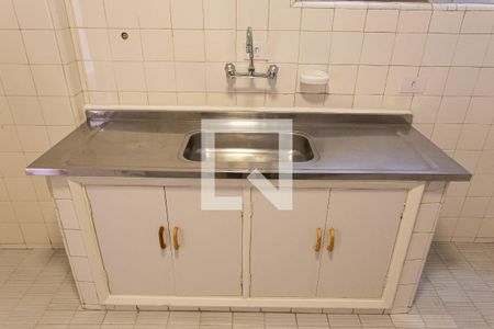 Apartamento à venda com 98m², 2 quartos e 1 vaga Apartamento à venda com 98m², 2 quartos e 1 vagaCozinha