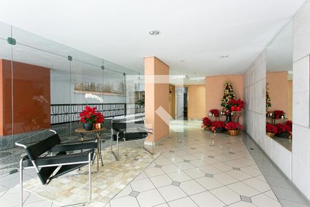 Apartamento à venda com 98m², 2 quartos e 1 vaga Apartamento à venda com 98m², 2 quartos e 1 vagaÁrea comum - Hall