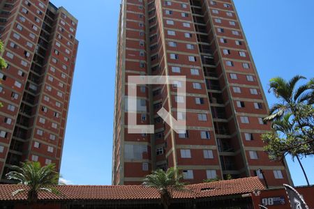 Apartamento para alugar com 80m², 3 quartos e 1 vagaFachada