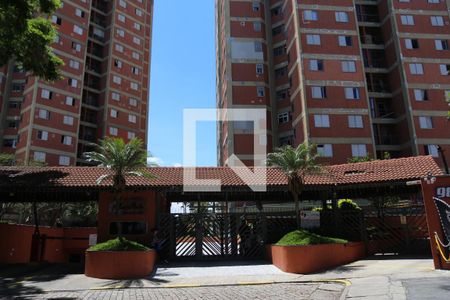 Apartamento para alugar com 80m², 3 quartos e 1 vagaFachada