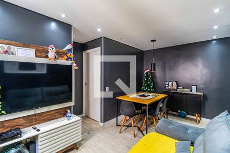 Sala de apartamento para alugar com 2 quartos, 45m² em Jardim do Lago, São Paulo