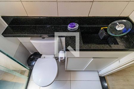 Apartamento para alugar com 45m², 2 quartos e sem vaga Apartamento para alugar com 45m², 2 quartos e sem vagaBanheiro