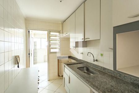 Apartamento à venda com 60m², 3 quartos e 1 vaga Apartamento à venda com 60m², 3 quartos e 1 vagaCozinha