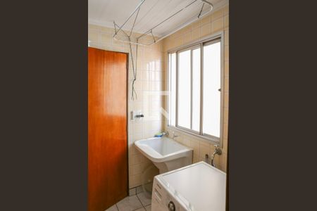 Apartamento à venda com 115m², 3 quartos e 1 vagaÁrea de Serviço