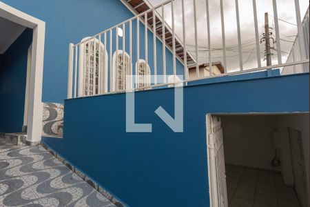 Casa à venda com 201m², 4 quartos e 2 vagas Casa à venda com 201m², 4 quartos e 2 vagasGaragem