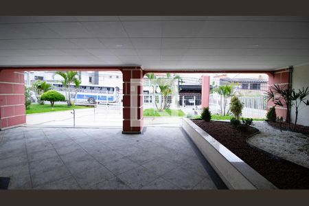 Apartamento à venda com 72m², 2 quartos e 1 vagaFachada e portaria