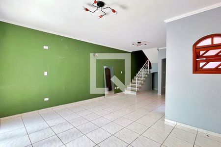 Sala de casa para alugar com 5 quartos, 278m² em Jardim Zaira, Guarulhos