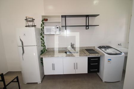 Sala / Cozinha de apartamento para alugar com 1 quarto, 30m² em Carandiru, São Paulo
