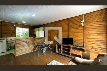 Sala de casa para alugar com 2 quartos, 58m² em Pilarzinho, Curitiba