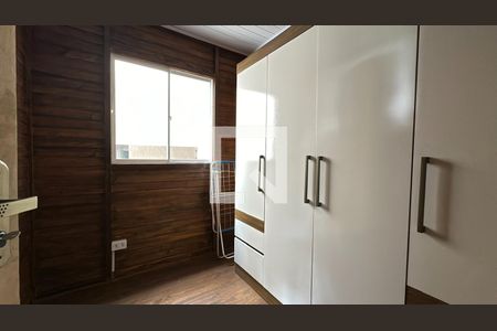 Quarto 2 de casa para alugar com 2 quartos, 58m² em Pilarzinho, Curitiba