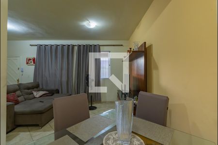 Sala de casa à venda com 3 quartos, 82m² em Santa Amelia, Belo Horizonte