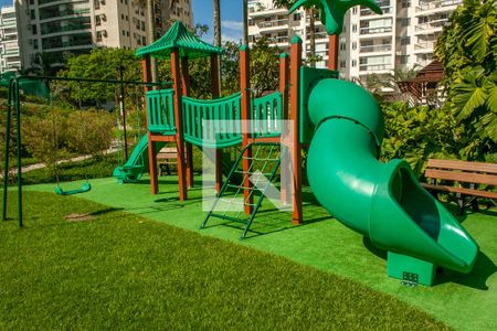 Apartamento para alugar com 77m², 2 quartos e 2 vagas Apartamento para alugar com 77m², 2 quartos e 2 vagasÁrea comum - Playground