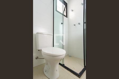 Banheiro de apartamento para alugar com 1 quarto, 30m² em Vila Zilda, São Paulo