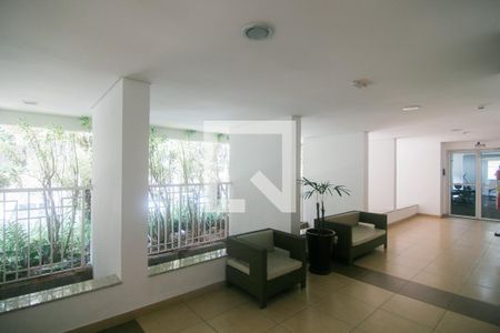 Studio para alugar com 35m², 1 quarto e 1 vaga Studio para alugar com 35m², 1 quarto e 1 vagaHall