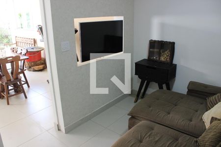 Casa de condomínio à venda com 250m², 3 quartos e 4 vagasÁrea comum - Salão de Lazer / Sala 2