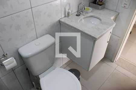 Casa de condomínio à venda com 250m², 3 quartos e 4 vagasBanheiro Salão de Lazer