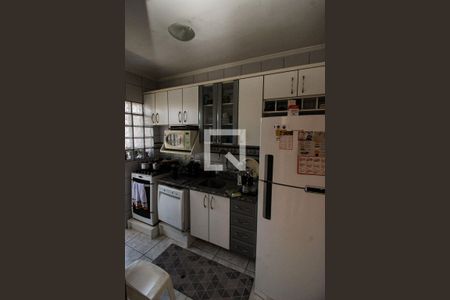 Apartamento à venda com 70m², 2 quartos e 2 vagasCozinha