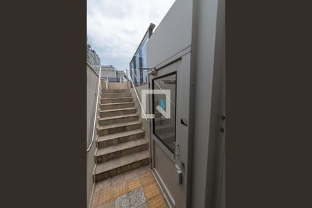 Apartamento para alugar com 40m², 1 quarto e 1 vagaÁrea comum - Elevador Piscina