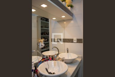 Casa à venda com 190m², 3 quartos e 4 vagasSuíte 1