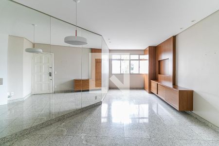 Sala de apartamento à venda com 3 quartos, 79m² em Santa Efigênia, Belo Horizonte