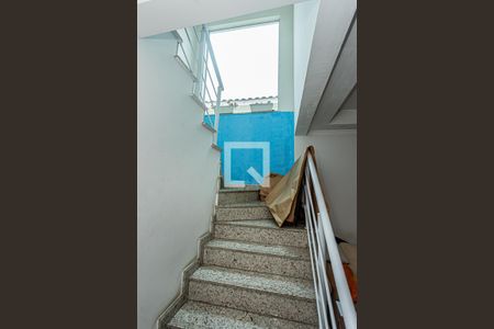 Escada de casa à venda com 3 quartos, 134m² em Vila Siqueira (zona Norte), São Paulo
