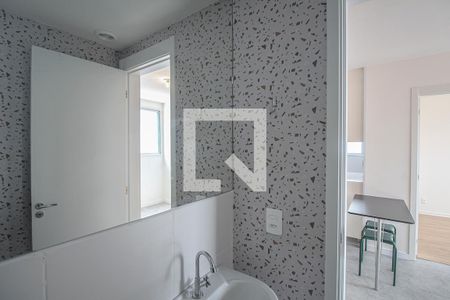 Apartamento para alugar com 37m², 2 quartos e sem vaga Apartamento para alugar com 37m², 2 quartos e sem vagaBanheiro