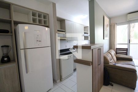 Apartamento à venda com 75m², 2 quartos e 1 vaga Apartamento à venda com 75m², 2 quartos e 1 vagaCozinha e Área de Serviço