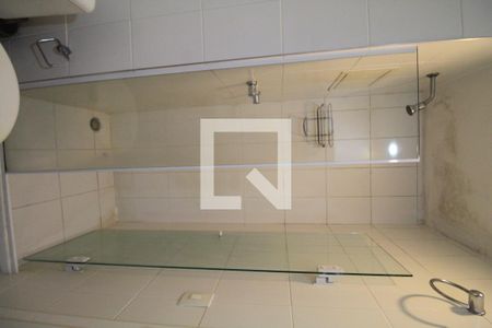 Apartamento à venda com 75m², 2 quartos e 1 vaga Apartamento à venda com 75m², 2 quartos e 1 vagaBanheiro da Suíte
