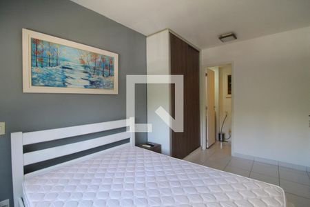 Apartamento à venda com 75m², 2 quartos e 1 vaga Apartamento à venda com 75m², 2 quartos e 1 vagaSuíte
