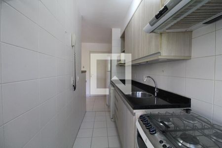 Apartamento à venda com 75m², 2 quartos e 1 vaga Apartamento à venda com 75m², 2 quartos e 1 vagaCozinha e Área de Serviço