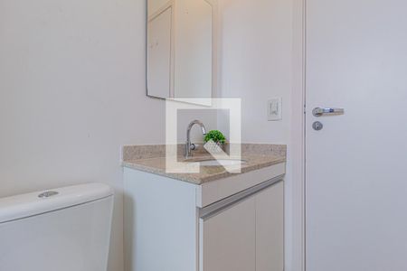 Apartamento para alugar com 62m², 2 quartos e 2 vagas Apartamento para alugar com 62m², 2 quartos e 2 vagasBanheiro da suite