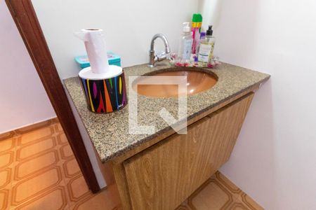 Casa à venda com 156m², 3 quartos e 1 vagaLavabo