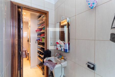 Casa à venda com 156m², 3 quartos e 1 vagaBanheiro da Suíte