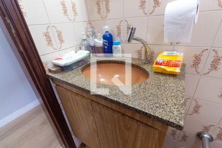 Casa à venda com 156m², 3 quartos e 1 vagaBanheiro 2