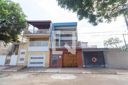 Casa à venda com 156m², 3 quartos e 1 vagaFachada