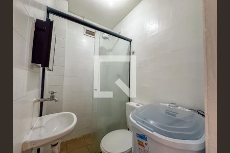 Banheiro social de apartamento para alugar com 1 quarto, 28m² em Centro, Rio de Janeiro