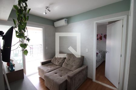 Sala de apartamento para alugar com 1 quarto, 40m² em Vila Diva (zona Norte), São Paulo