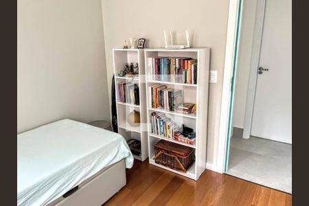 Quarto 1 de apartamento à venda com 2 quartos, 55m² em Cruzeiro, Belo Horizonte