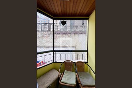 Sacada de apartamento à venda com 3 quartos, 74m² em Vila Olímpia, São Paulo
