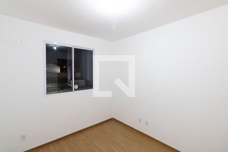 Quarto 2 de apartamento para alugar com 2 quartos, 46m² em Guaratiba, Rio de Janeiro