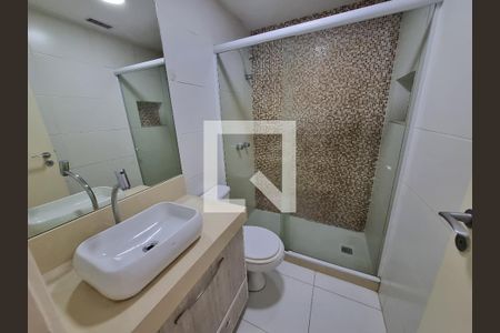Apartamento à venda com 65m², 2 quartos e 1 vagaBanheiro Social