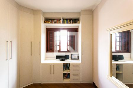 Casa à venda com 218m², 3 quartos e 6 vagasSuíte 3