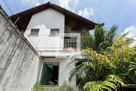 Casa à venda com 218m², 3 quartos e 6 vagasFachada