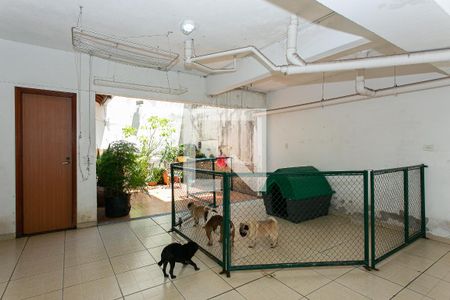 Casa à venda com 218m², 3 quartos e 6 vagasGaragem