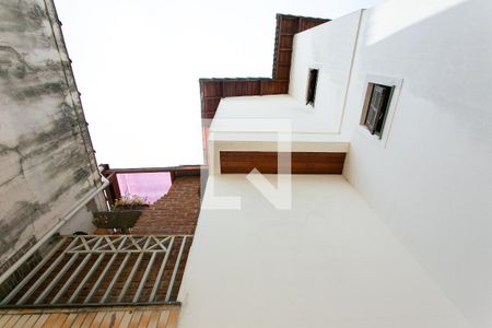 Casa à venda com 218m², 3 quartos e 6 vagasQuintal