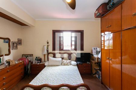 Casa à venda com 218m², 3 quartos e 6 vagasSuíte 2