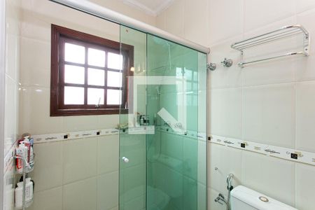 Casa à venda com 218m², 3 quartos e 6 vagasBanheiro da Suíte 1