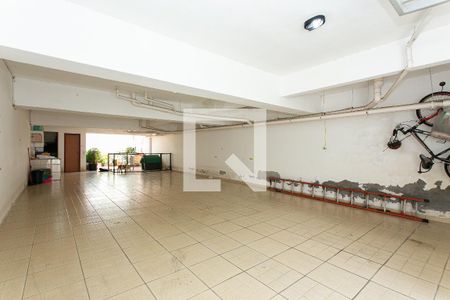 Casa à venda com 218m², 3 quartos e 6 vagasGaragem