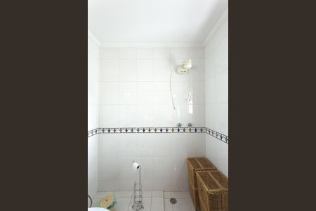 Casa à venda com 218m², 3 quartos e 6 vagasBanheiro da Suíte 2